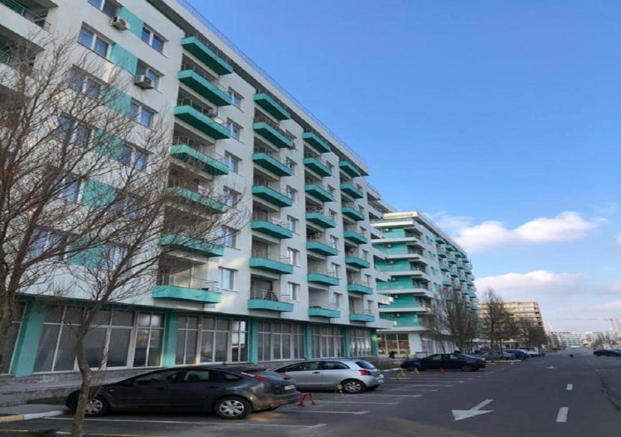 Apartment Blue Sky Summerland *