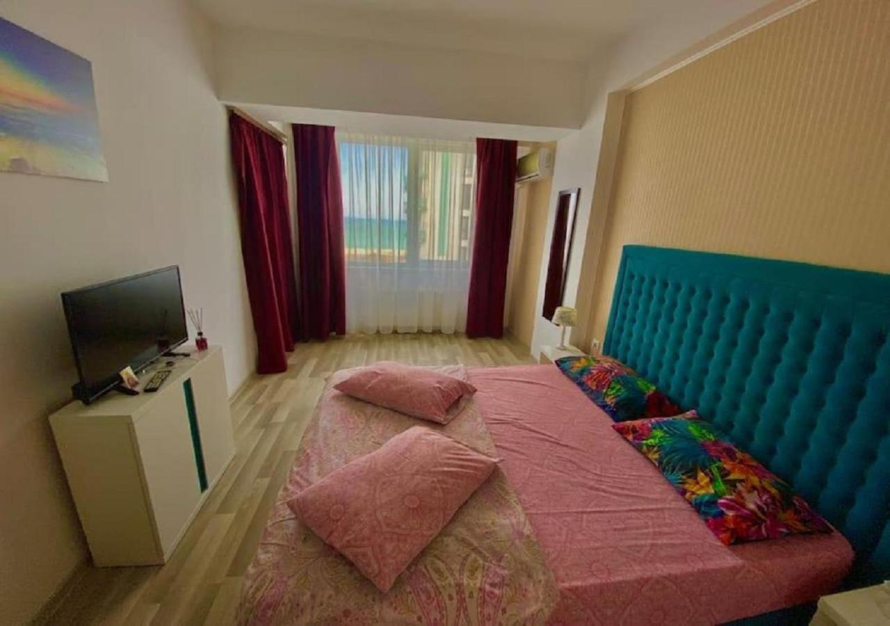 Blue Sky Summerland Apartament
